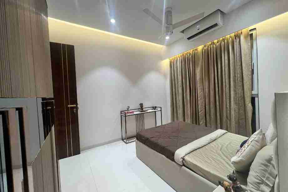 Proviso-Maple-Woods-Actual-Flat-3-BHK-Master-Bedroom-Ramu-Limaje-Nagar-Airoli